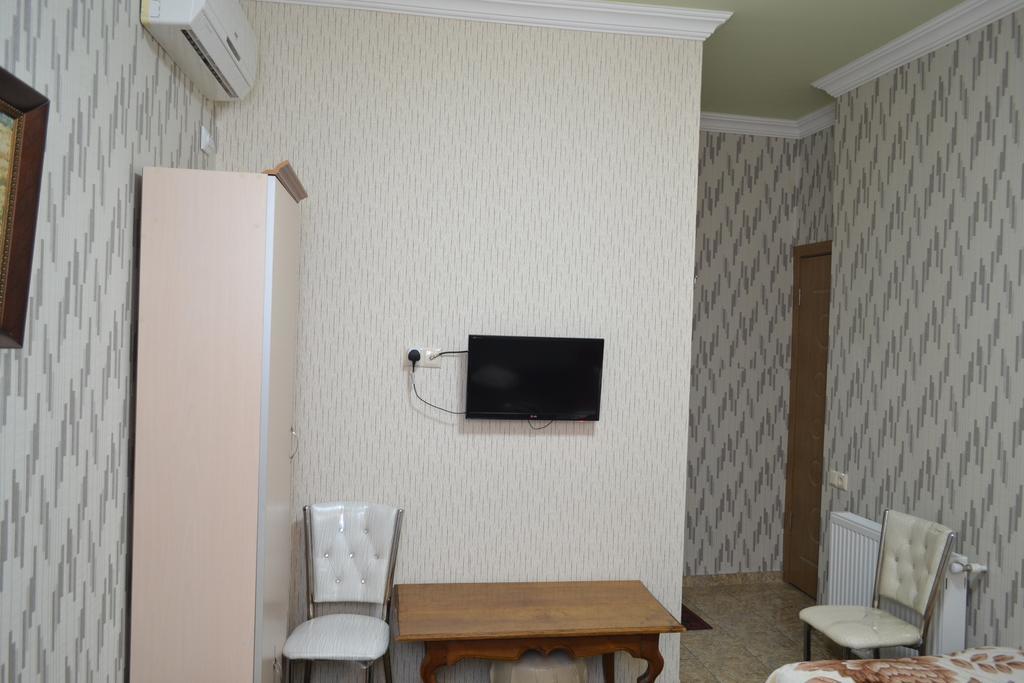 Hotel Elite House Batumi Szoba fotó